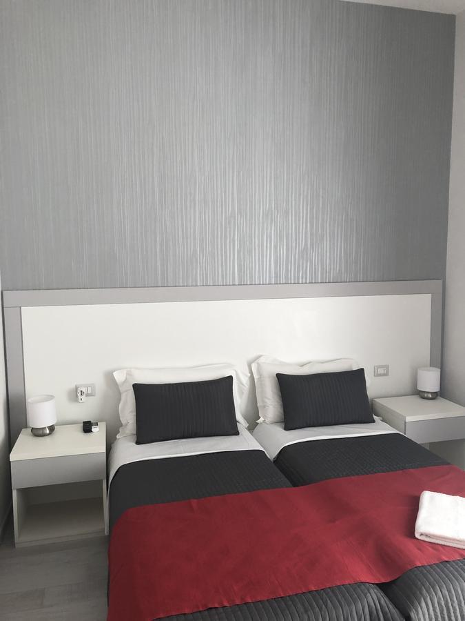 Chiaia Guest House Napels Buitenkant foto