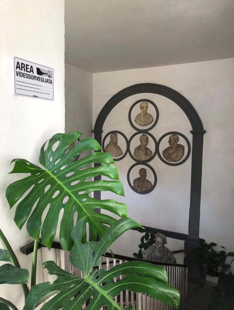 Chiaia Guest House Napels Buitenkant foto